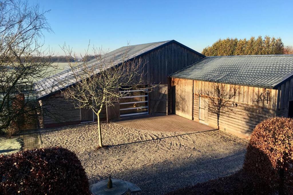 Karibu De Stallen Daarle Exterior foto